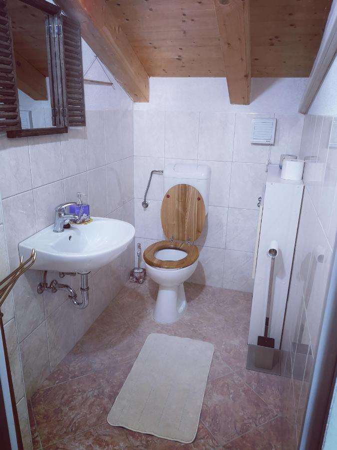 Apartman Hygge Омиш Экстерьер фото